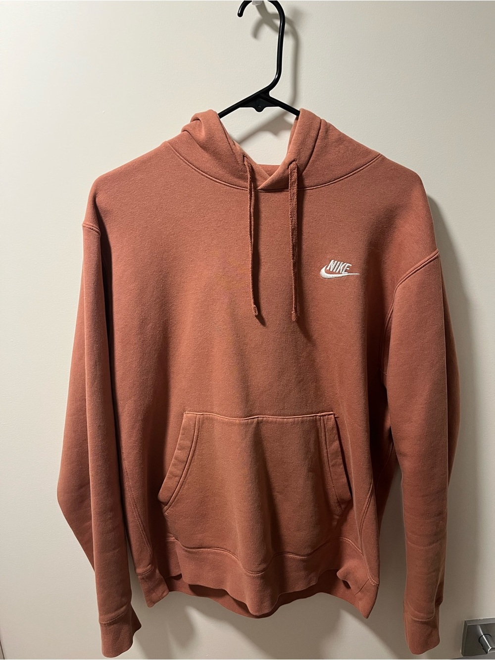Nike Men’s Rust Orange Pullover Hoodie